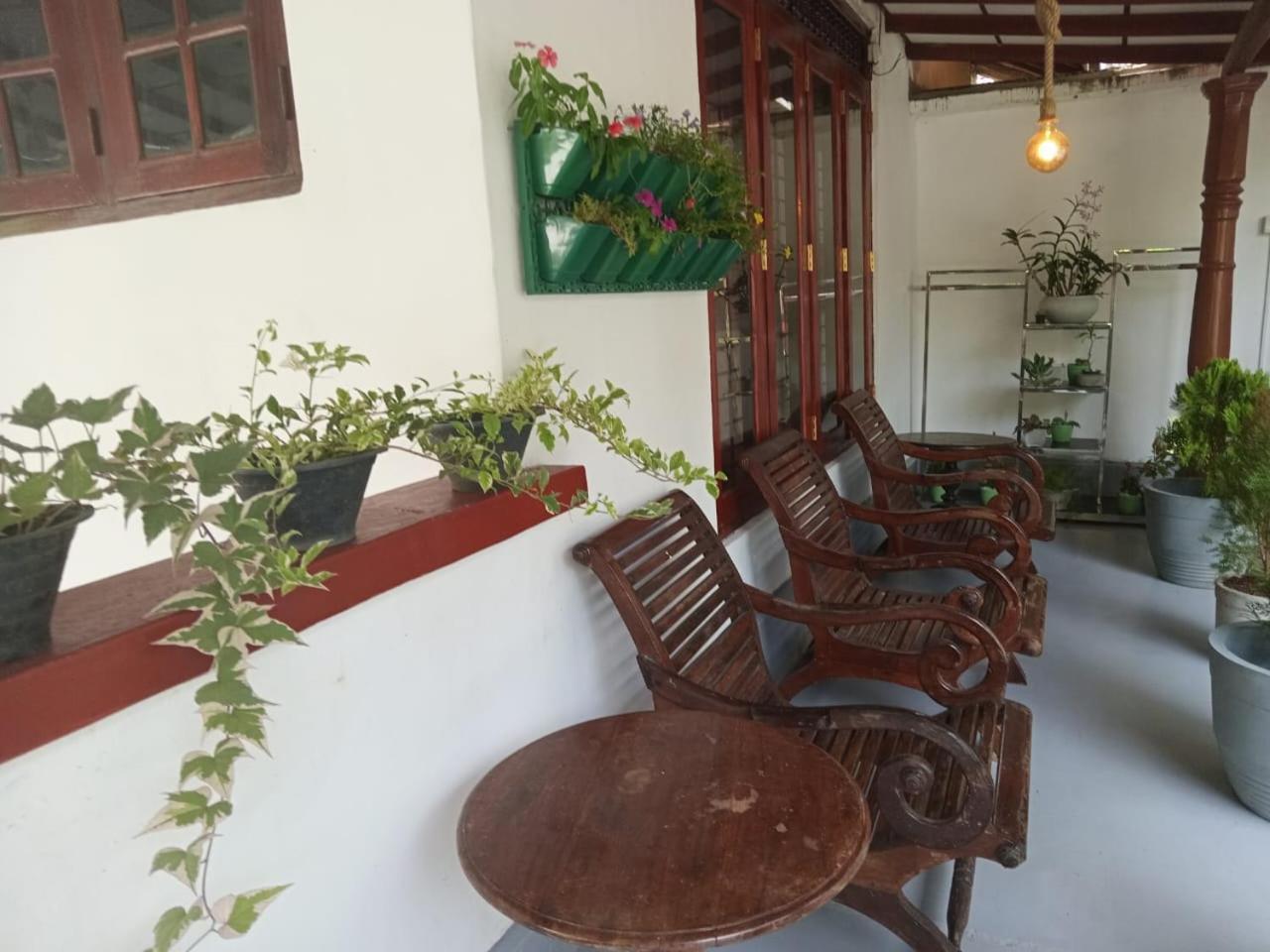 Little Villa Guest House Ahangama Habitación foto
